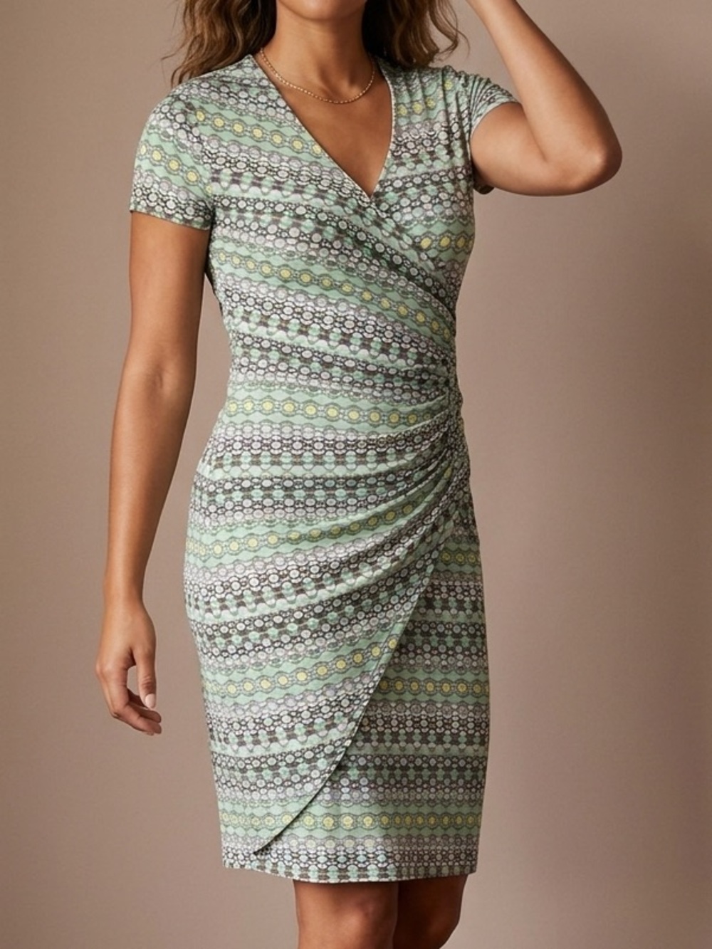 Olsen Patterned Short Sleeve Bodycon Dress